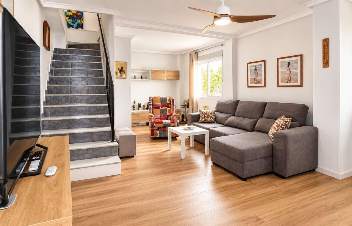 Venta de duplex en Dúplex en Arquitecto Larramendi, Avenida Habaneras - Curva de Palangre, Torrevieja, Torrevieja photo 2
