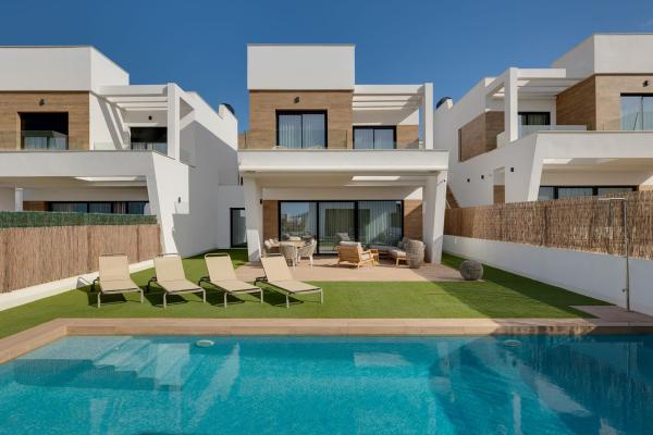 Casa o chalet independiente en Calle d'Equador, Balcón de Finestrat-Terra Marina, Finestrat photo 1