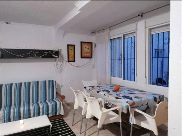 Chalet adosado en Calle Francisco Rivera-Paqui s/n, La Siesta - El Salado - Torreta, Torrevieja photo 3