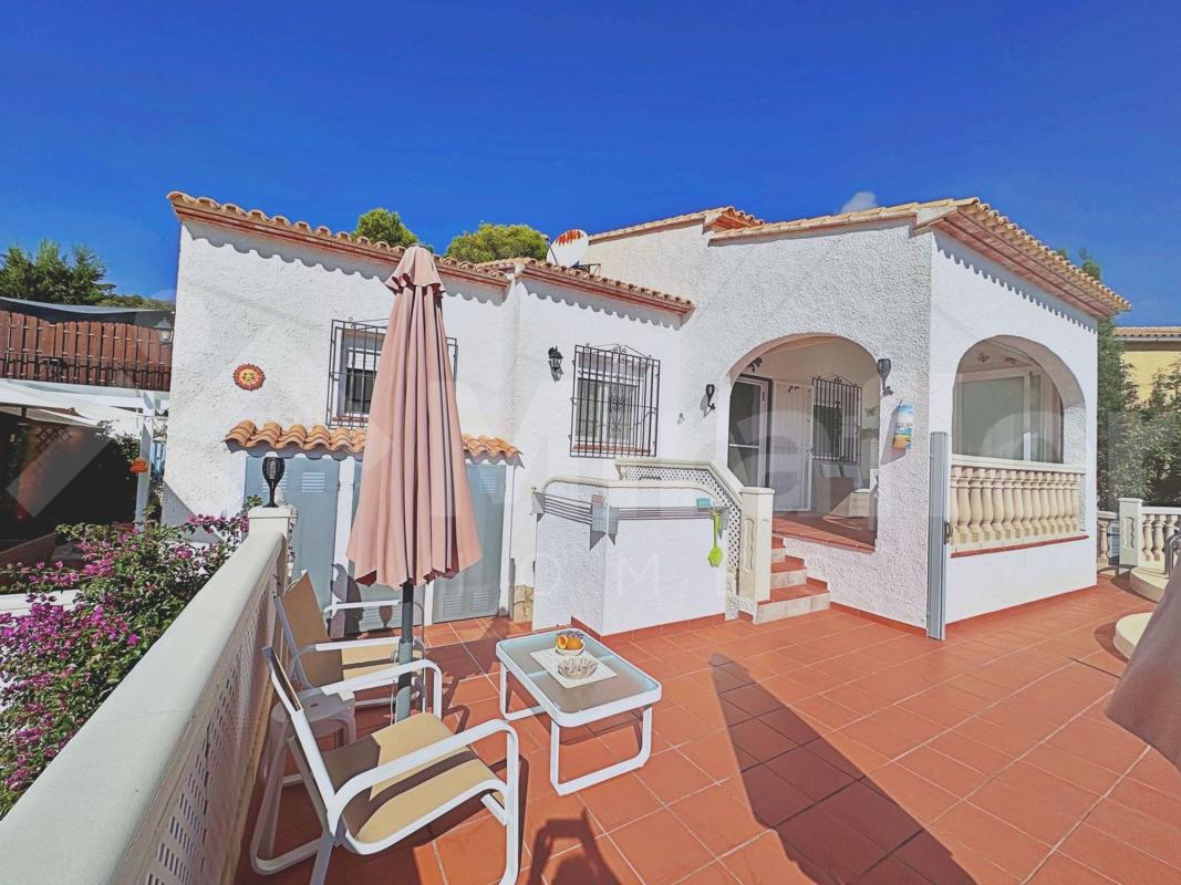 Properties for sale and rent in Spain photo 2