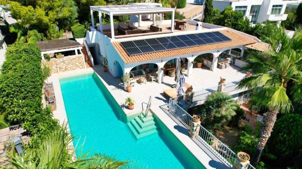 Частный шале на продаже в Casa o chalet en Altea la Vella, Altea, Алтея photo 1