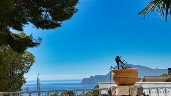 Частный шале на продаже в Casa o chalet en Altea la Vella, Altea, Алтея thumbnail 2