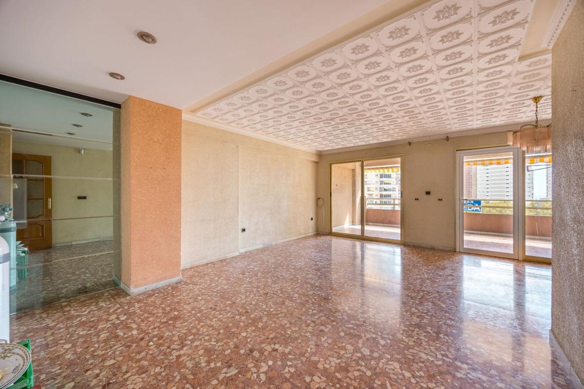 Sale of apartment in Piso en Playa de Levante, Benidorm, Benidorm
 photo 3