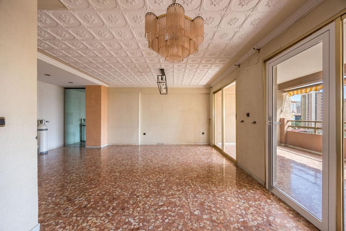 Sale of apartment in Piso en Playa de Levante, Benidorm, Benidorm
 photo 5