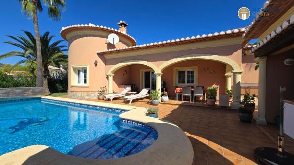 Chalet wolnostojący na sprzedaż w Casa o chalet en Pinomar - Pinosol, Jávea/Xàbia, Jávea/Xàbia thumbnail 2