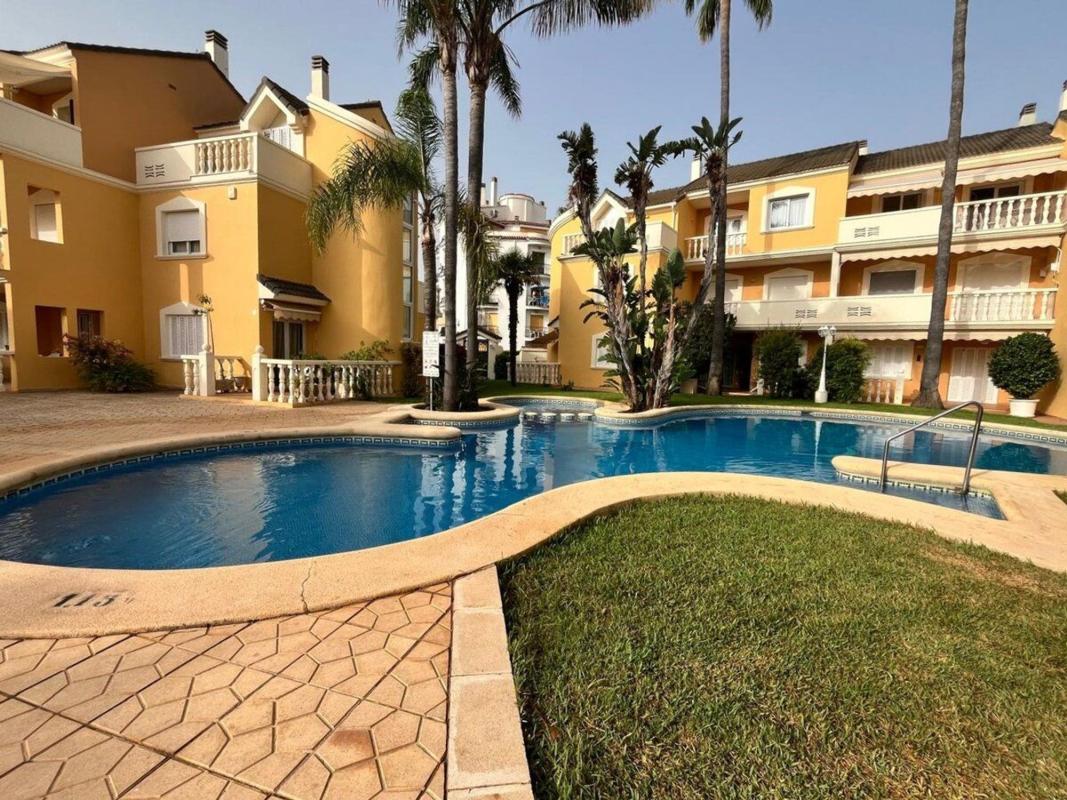 Sale of apartment in Piso en Les Bassetes-El Marjal, Denia, Denia
photo 1