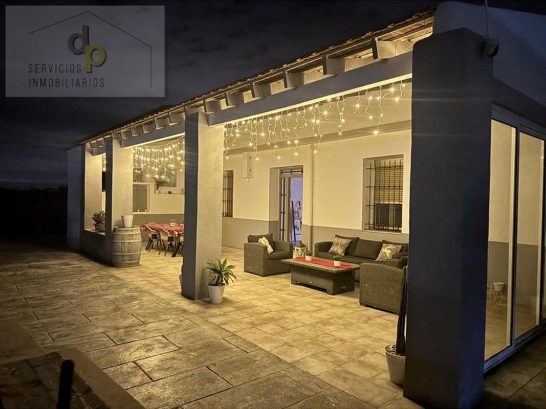 Nieruchomości na sprzedaż i do wynajęcia w Hiszpanii photo 1