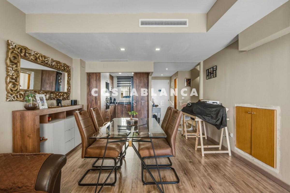 Properties for sale and rent in Spain photo 4