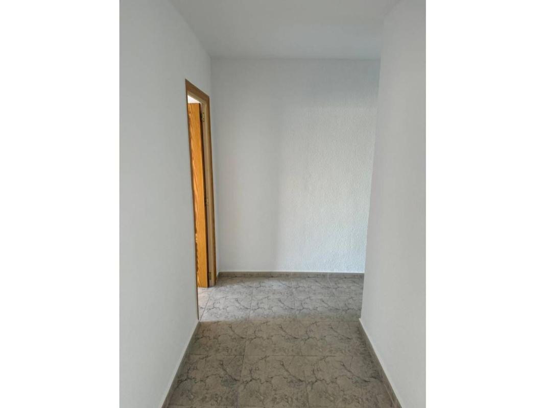 Продажа квартиры на Piso en Calle Doctor Ivorra, Centro, San Juan de Alicante, Сан-Хуан-де-Аликанте
 photo 5
