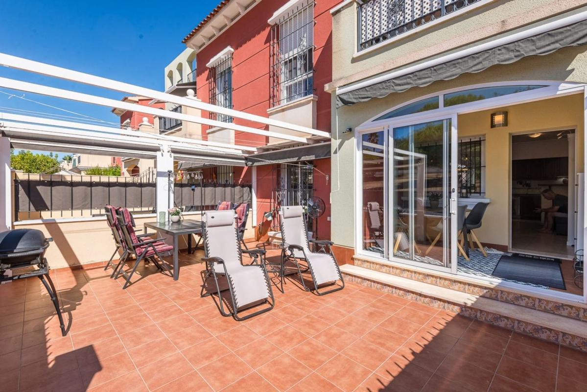 Продажа квартиры на Piso en Calle Fray Luis de León, Aguas Nuevas, Torrevieja, Торревьеха
 photo 4