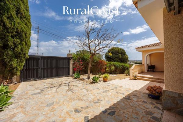 Casa o chalet independiente en Calle Tramuntana-Llano Pastores, Busot photo 4