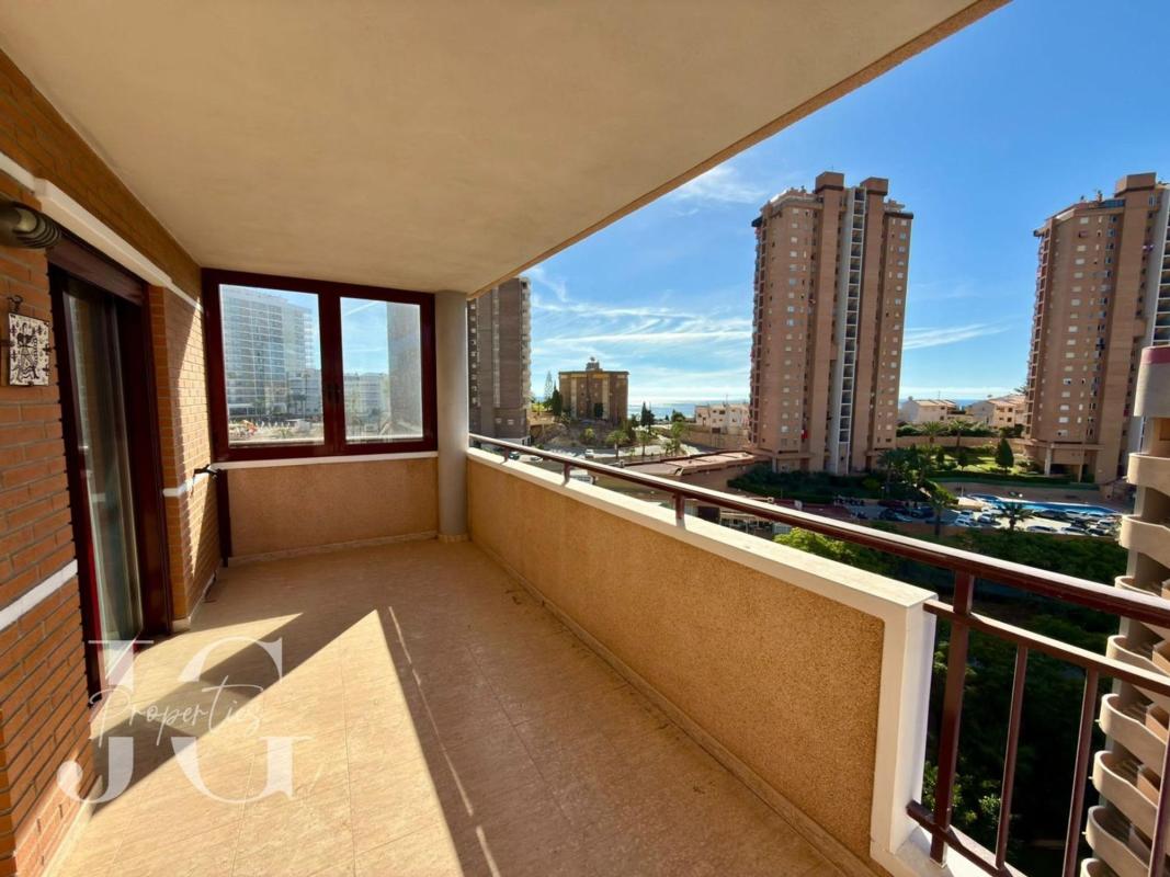 Продажа квартиры на Piso en Calle del Actor Luis Prendes, 3, Playa de Poniente, Benidorm, Бенидорм
 photo 5