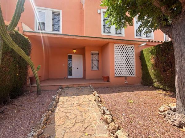 Chalet adosado en Avenida Pintor Pérez Gil, Alicante Golf, Alicante / Alacant photo 1