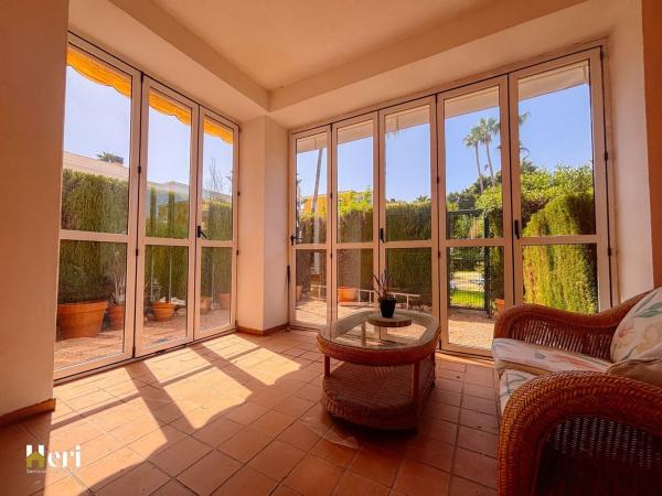 Chalet adosado en Avenida Pintor Pérez Gil, Alicante Golf, Alicante / Alacant photo 4