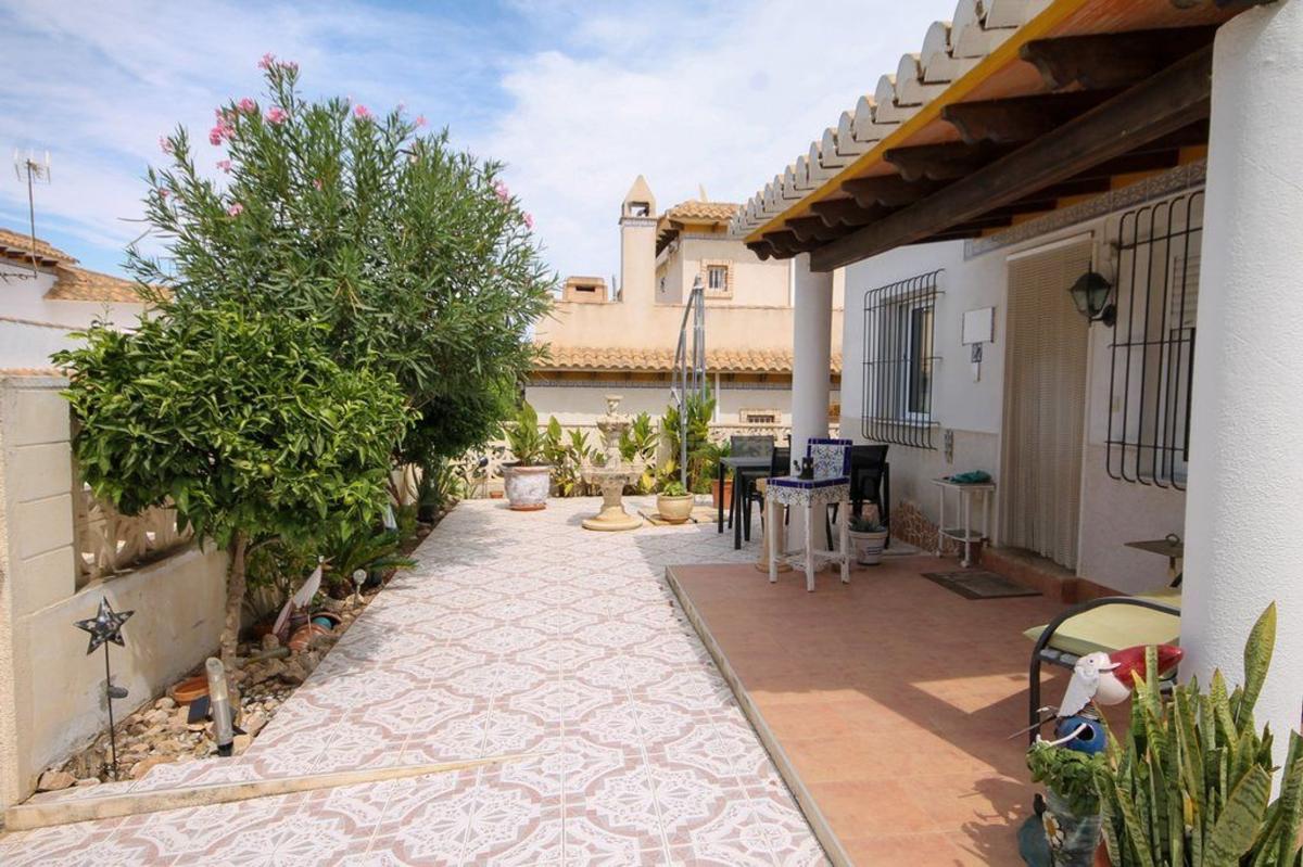 Propiedades en venta y alquiler en España photo 4