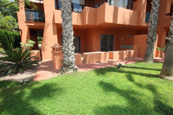 Продажа квартиры на Piso en Calle Amadeo Vives, 141, Villamartín, Orihuela, Ориуэла
 photo 1