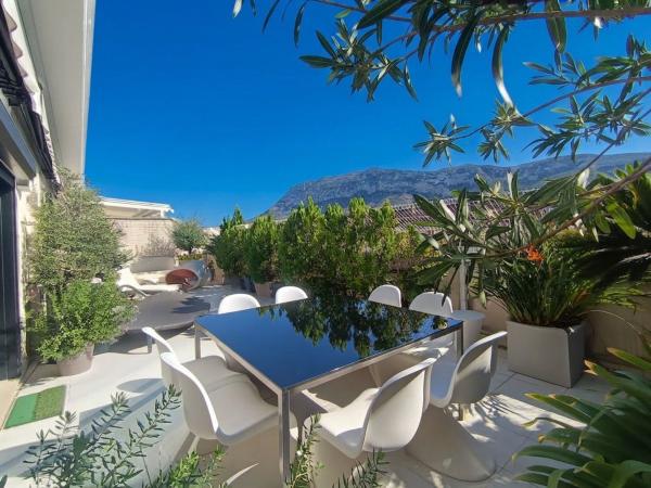 Penthouse for sale at Ático en Avenida Juan Chabás, Saladar, Denia, Denia thumbnail 2