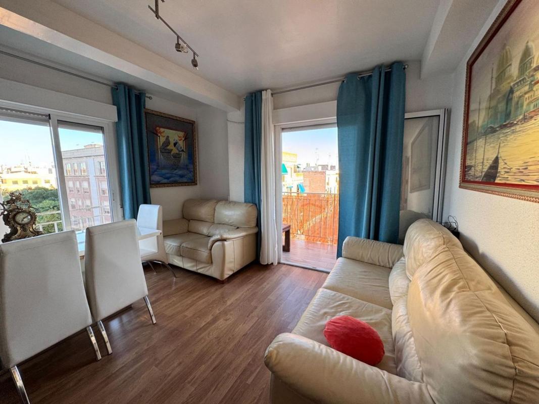 Sale of apartment in Piso en Reina Victoria-Miguel Hernández, Elche / Elx, Elche / Elx
photo 3