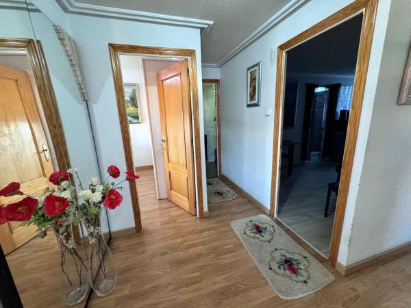 Sale of flat in Piso en Reina Victoria-Miguel Hernández, Elche / Elx, Elche / Elx
 photo 4
