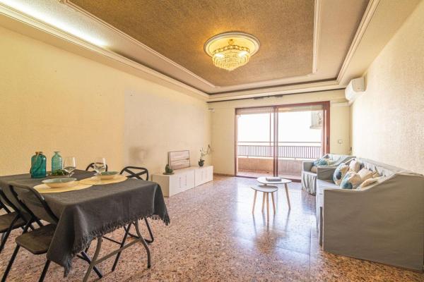 Продажа квартиры на Piso en Teodoro Llorente, 21, Pont Nou-Corazón de Jesús, Elche / Elx, Эльче / Эльх
photo 1