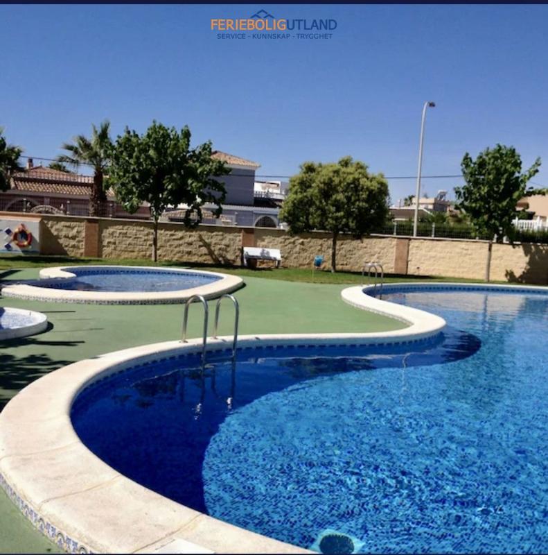 Продажа квартиры на Piso en Calle Murillo, 120, La Siesta - El Salado - Torreta, Torrevieja, Торревьеха
photo 3
