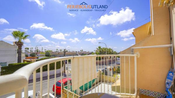 Sale of flat in Piso en Calle Murillo, 120, La Siesta - El Salado - Torreta, Torrevieja, Torrevieja
 photo 4