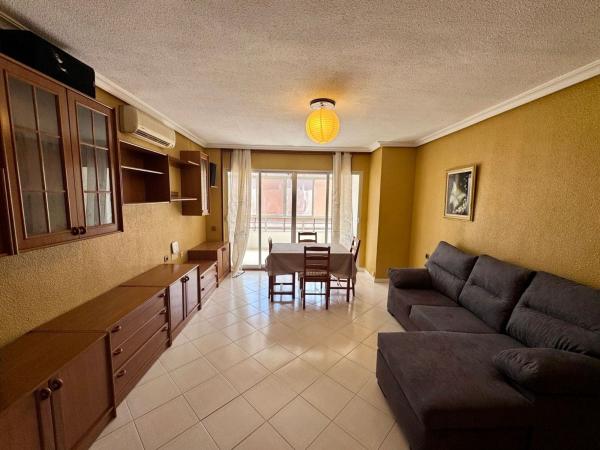 Venta de piso en Piso en Calle Benimantell, Juan XXIII, Alicante / Alacant, Alicante / Alacant
 photo 4