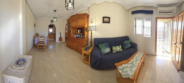 Casa o chalet independiente en Parque Acuático - Sector 25, Torrevieja photo 1