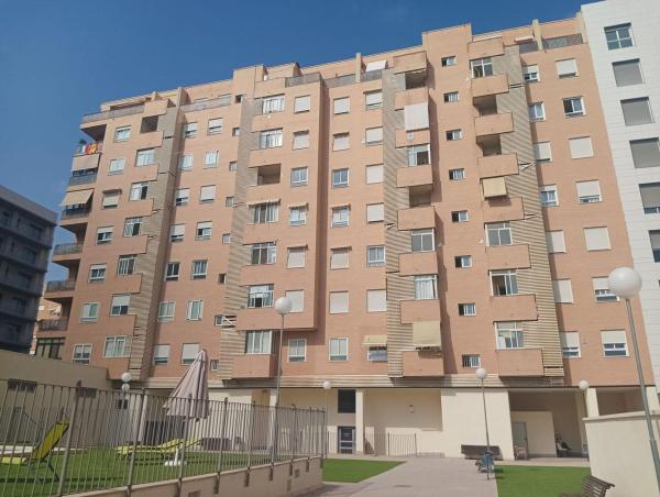 Venta de piso en Piso en Benisaudet, Alicante / Alacant, Alicante / Alacant
photo 1