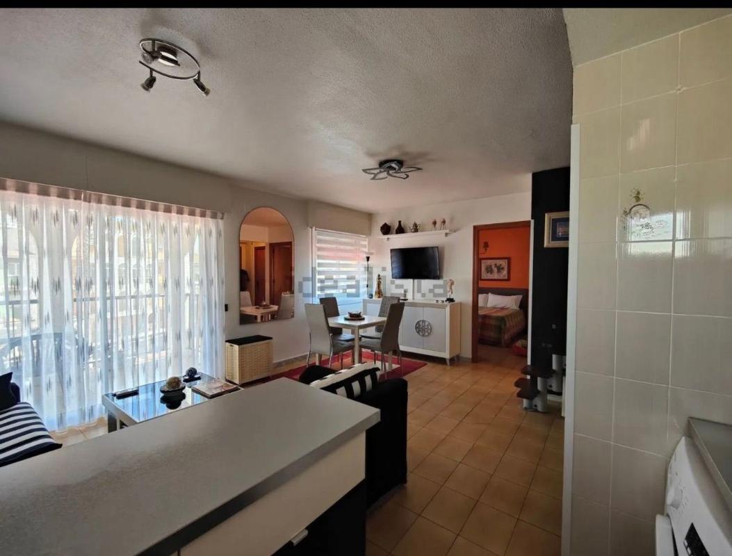 Sale of apartment in Piso en Avenida Don Juan de Austria, 2, La Veleta, Torrevieja, Torrevieja
photo 1