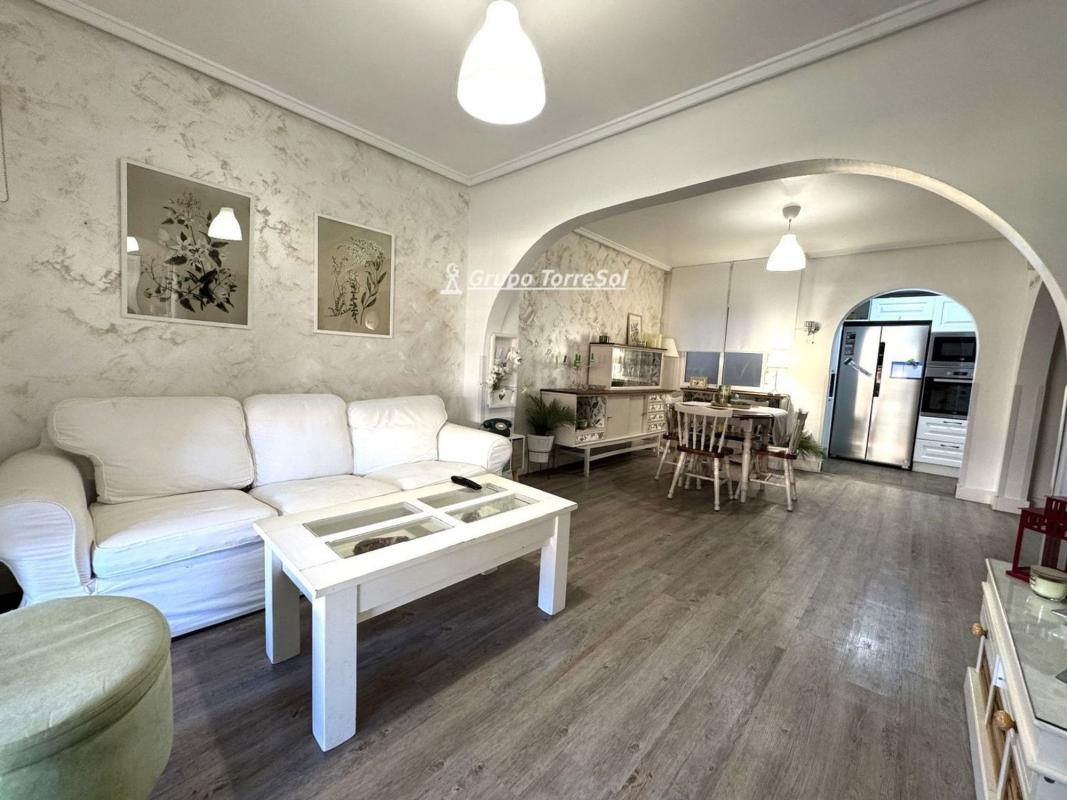 Properties for sale and rent in Spain photo 3