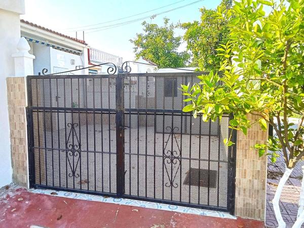 Chalet pareado en La Siesta - El Salado - Torreta, Torrevieja photo 1