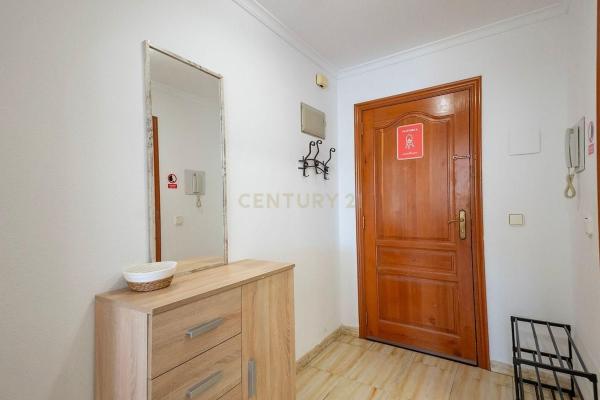 Продажа квартиры на Piso en Calle Delfín, 1, Calpe Pueblo, Calpe, Кальпе
thumbnail 3