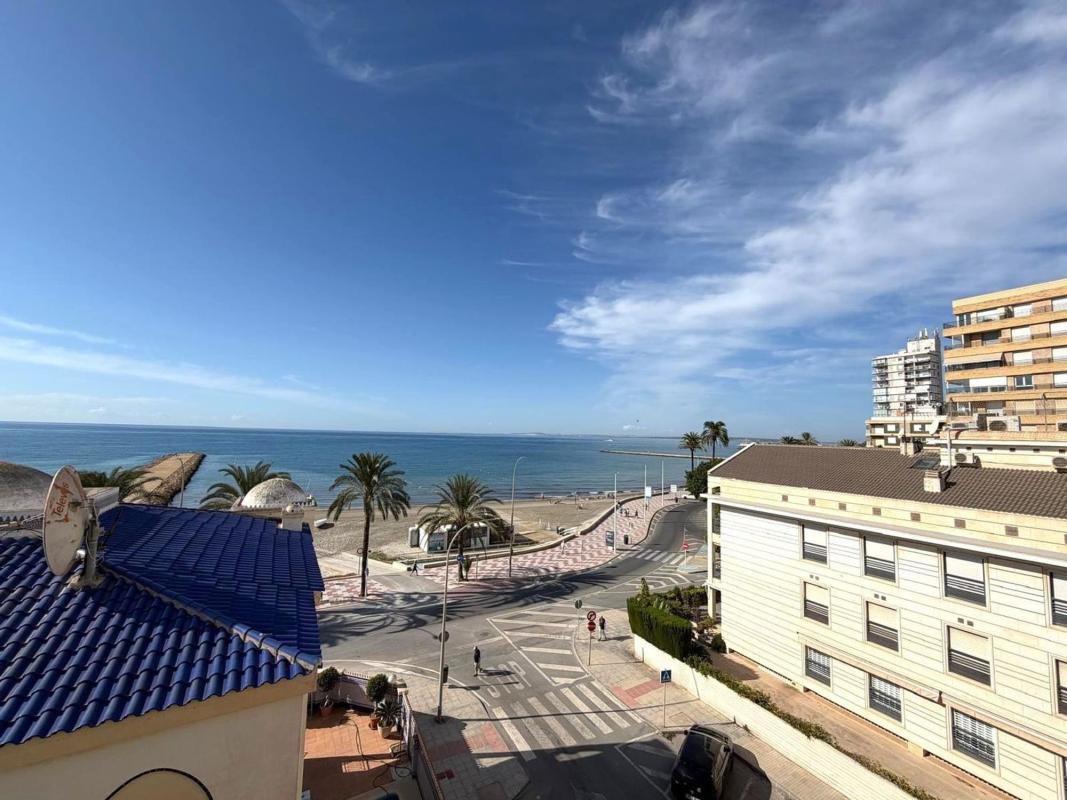 Sprzedaż mieszkania w Piso en Calle Brasil, 4, Calas de Santiago Bernabeu, Santa Pola, Santa Pola
photo 5