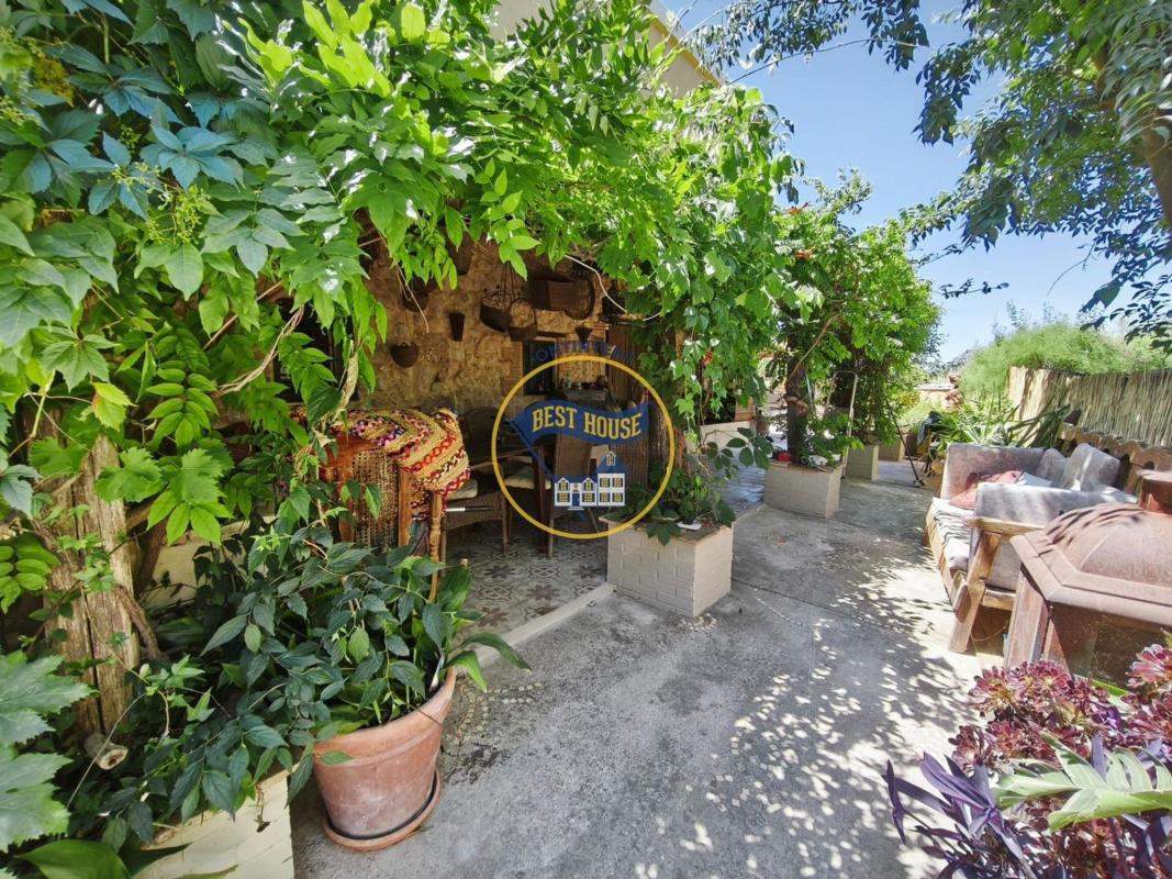 Properties for sale and rent in Spain photo 3