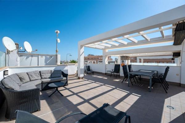 Аттик на продажу в Ático en Calle Txacolina, Los Balcones - Los Altos del Edén, Torrevieja, Торревьеха photo 1