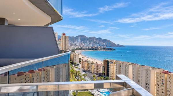 Sprzedaż mieszkania w Piso en Playa de Poniente, Benidorm, Benidorm
thumbnail 2