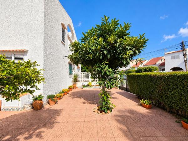 Chalet adosado en Nueva Torrevieja, Torrevieja photo 2