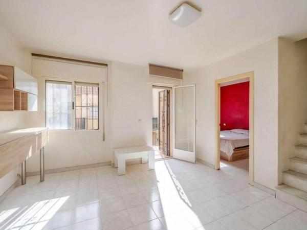 Дуплекс на продажу в Dúplex en Calle Francisco Diez Martinez s/n, La Siesta - El Salado - Torreta, Torrevieja, Торревьеха photo 1