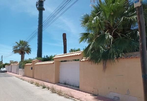 Casa o chalet independiente en Calle Miguel de Cervantes, La Siesta - El Salado - Torreta, Torrevieja photo 1