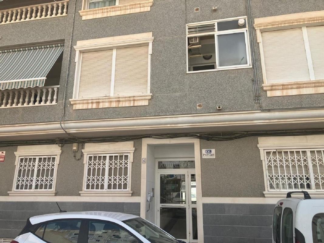 Sprzedaż mieszkania w Piso en Calle del Pla de Sarrió, 4, Campello Playa, El Campello, El Campello
photo 2