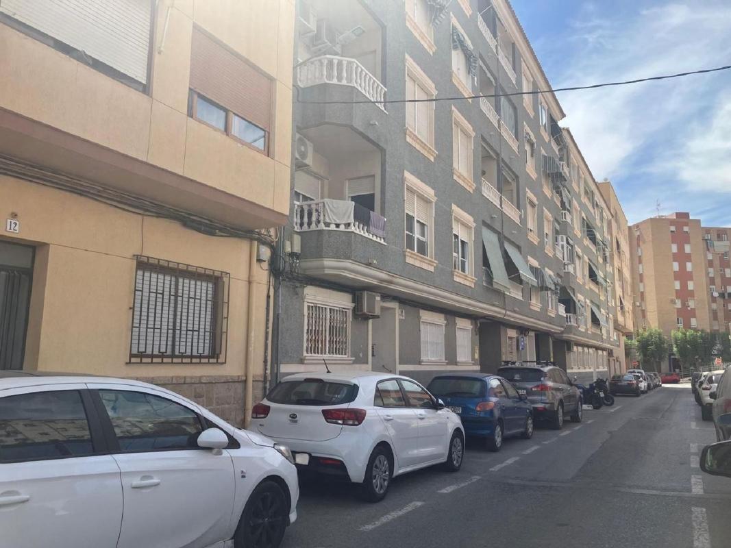 Sprzedaż mieszkania w Piso en Calle del Pla de Sarrió, 4, Campello Playa, El Campello, El Campello
photo 3