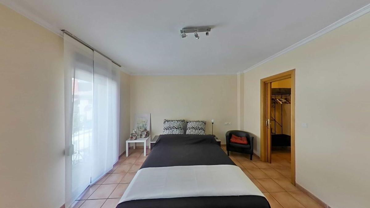 Properties for sale and rent in Spain photo 1