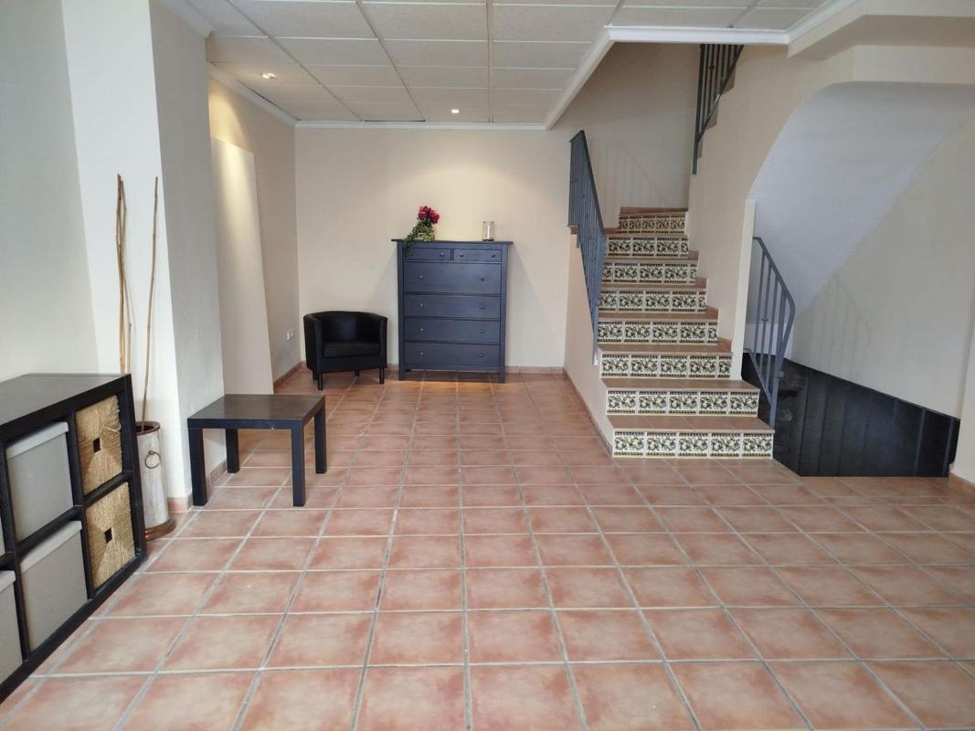 Properties for sale and rent in Spain photo 3