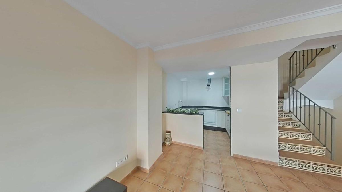 Properties for sale and rent in Spain photo 5