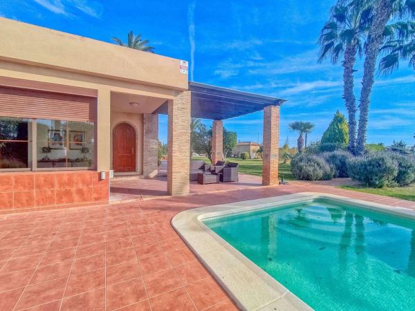 Частный шале на продаже в Casa o chalet en Las Bayas-Asprillas, Elche / Elx, Эльче / Эльх thumbnail 2