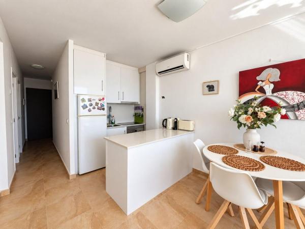 Sale of flat in Piso en Miramar - Torre del Moro, Torrevieja, Torrevieja
thumbnail 2