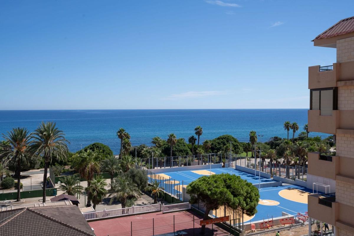 Sale of apartment in Piso en Calle del Cabo, Cabo Cervera, Torrevieja, Torrevieja
photo 5