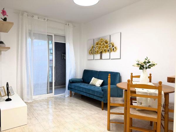 Apartment for sale in Piso en Calle Patricio Zammit, 46, Las Piscinas Naturales, Torrevieja, Torrevieja thumbnail 2