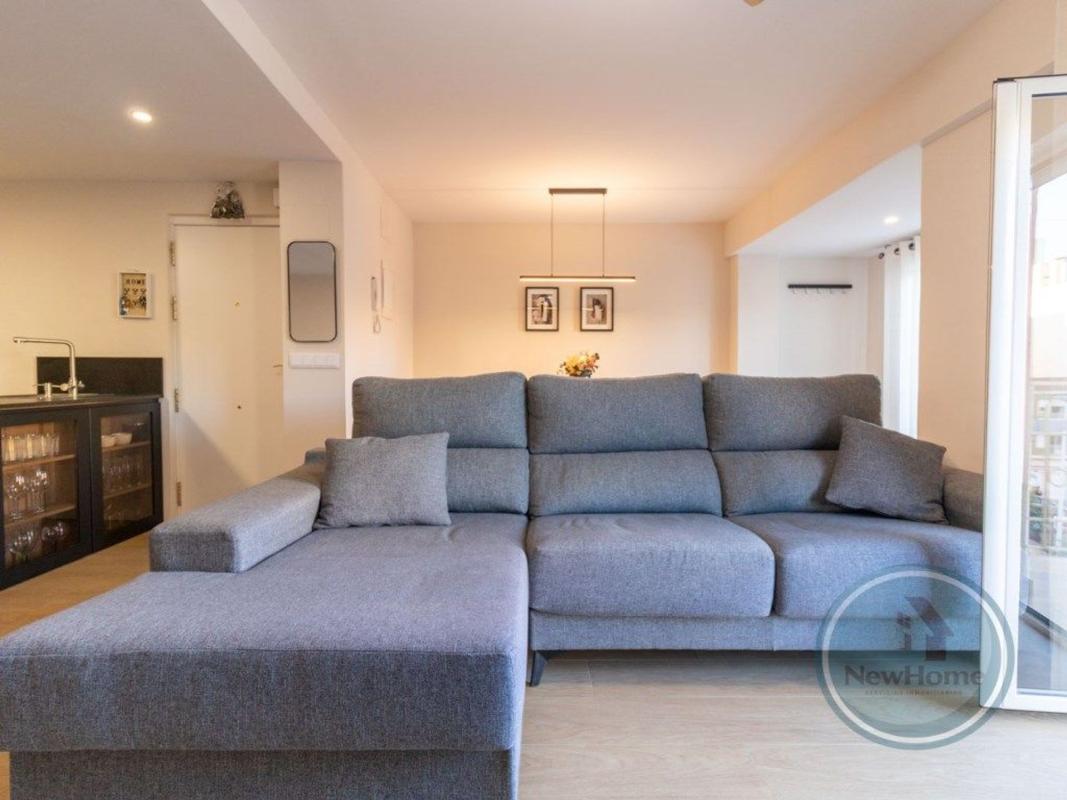 Sale of apartment in Piso en Calle del Capità Antoni Mena, Pont Nou-Corazón de Jesús, Elche / Elx, Elche / Elx
photo 3